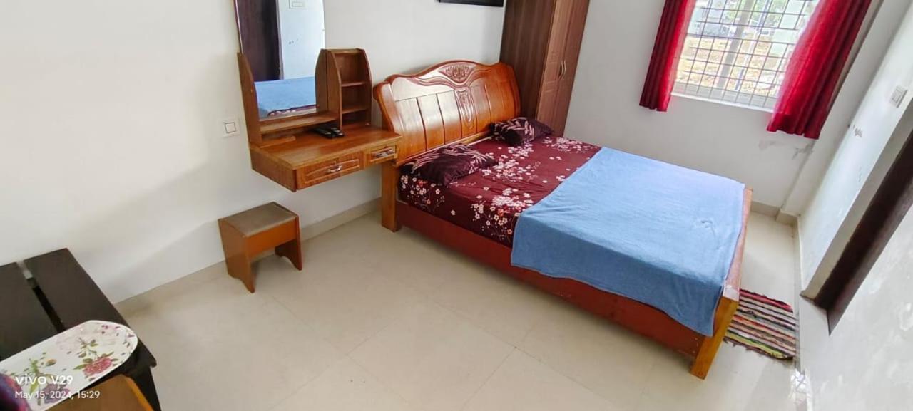 Sree Laxmi Mahal Hotel Thoothukudi Bagian luar foto