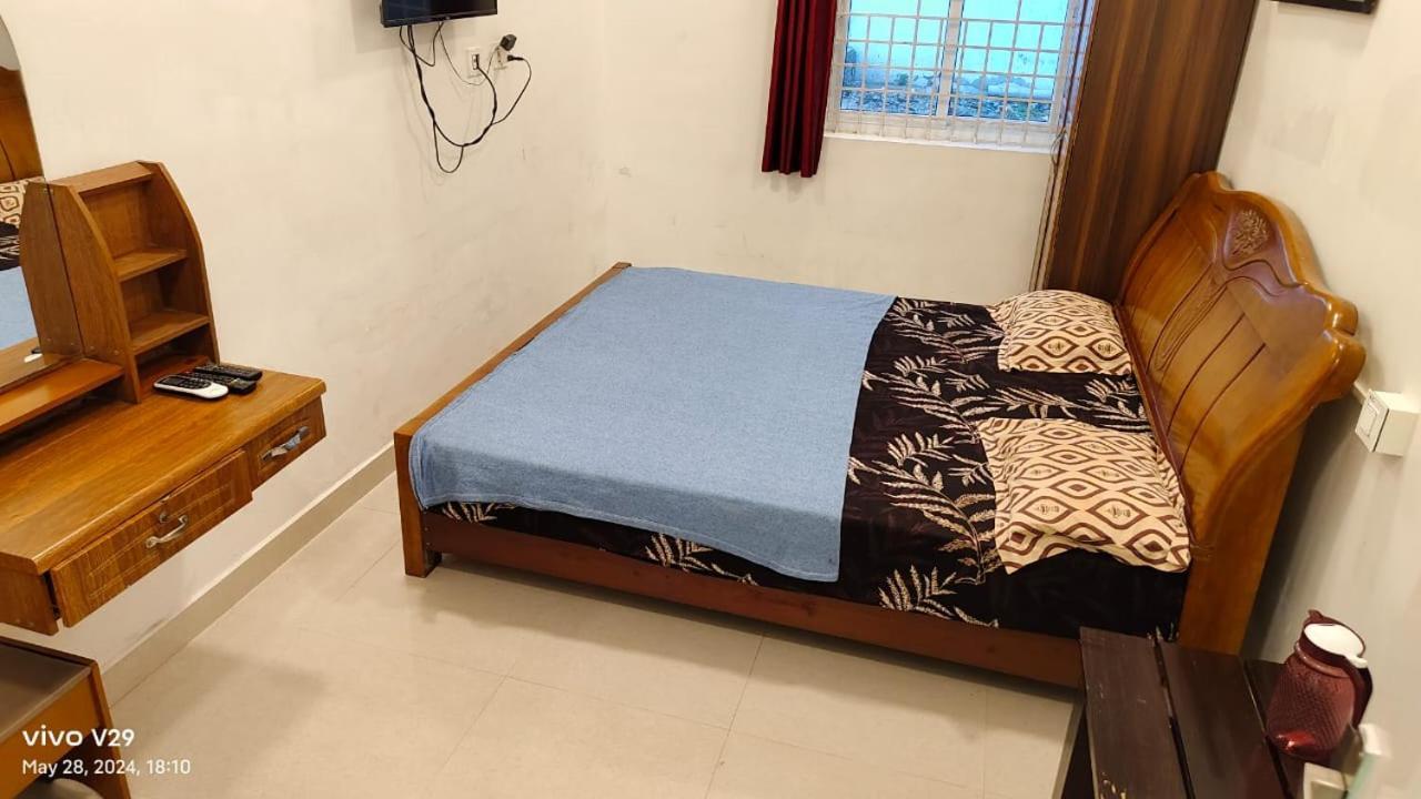 Sree Laxmi Mahal Hotel Thoothukudi Bagian luar foto