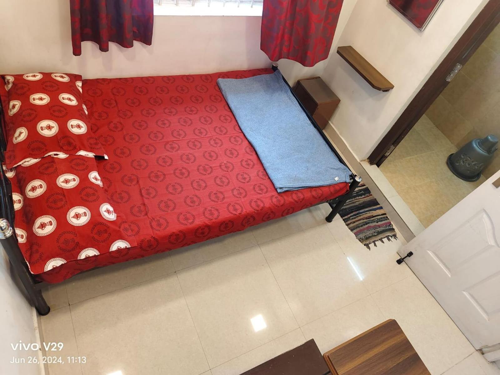 Sree Laxmi Mahal Hotel Thoothukudi Bagian luar foto